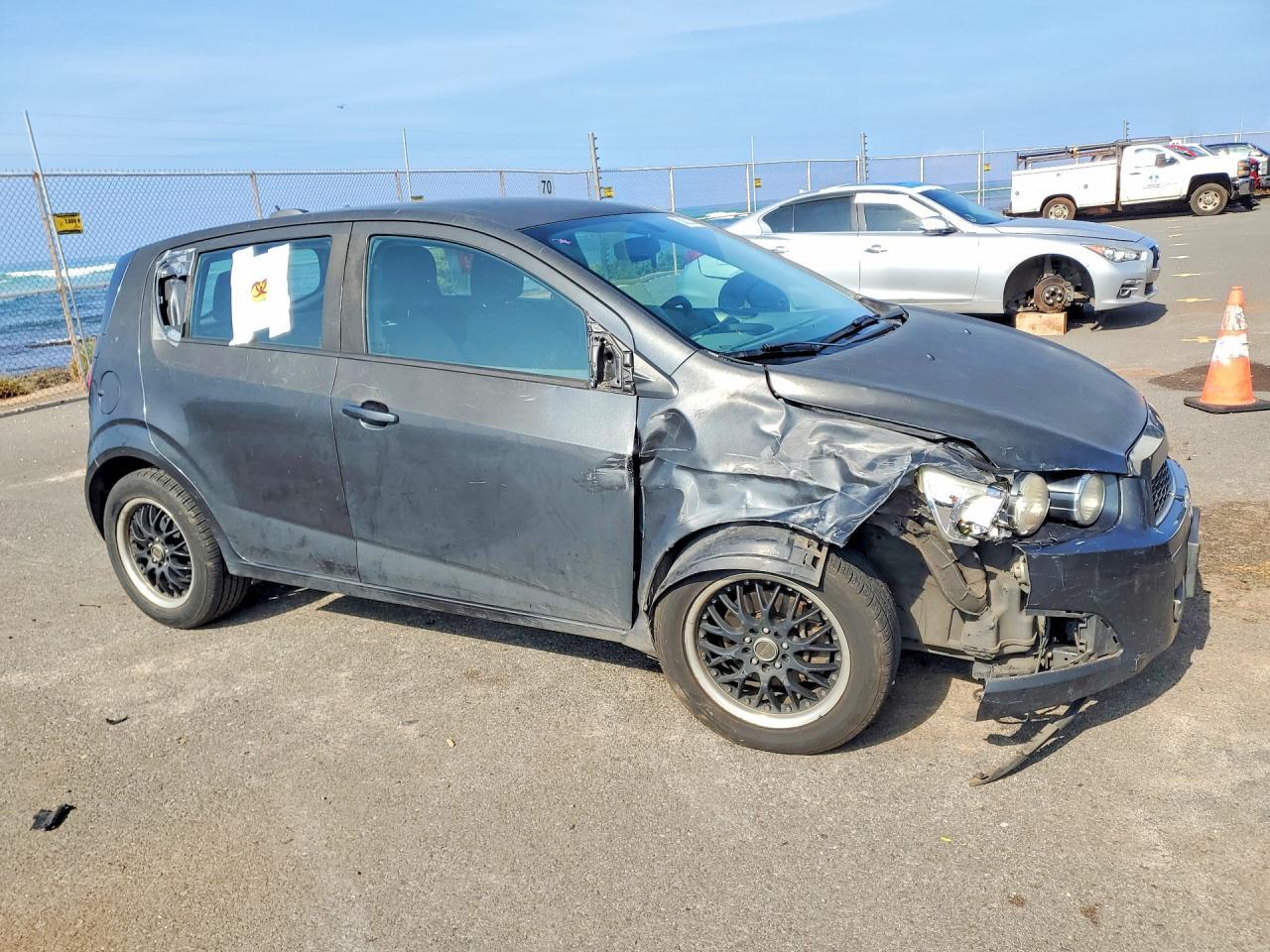 2016 CHEVROLET SONIC — фото 4