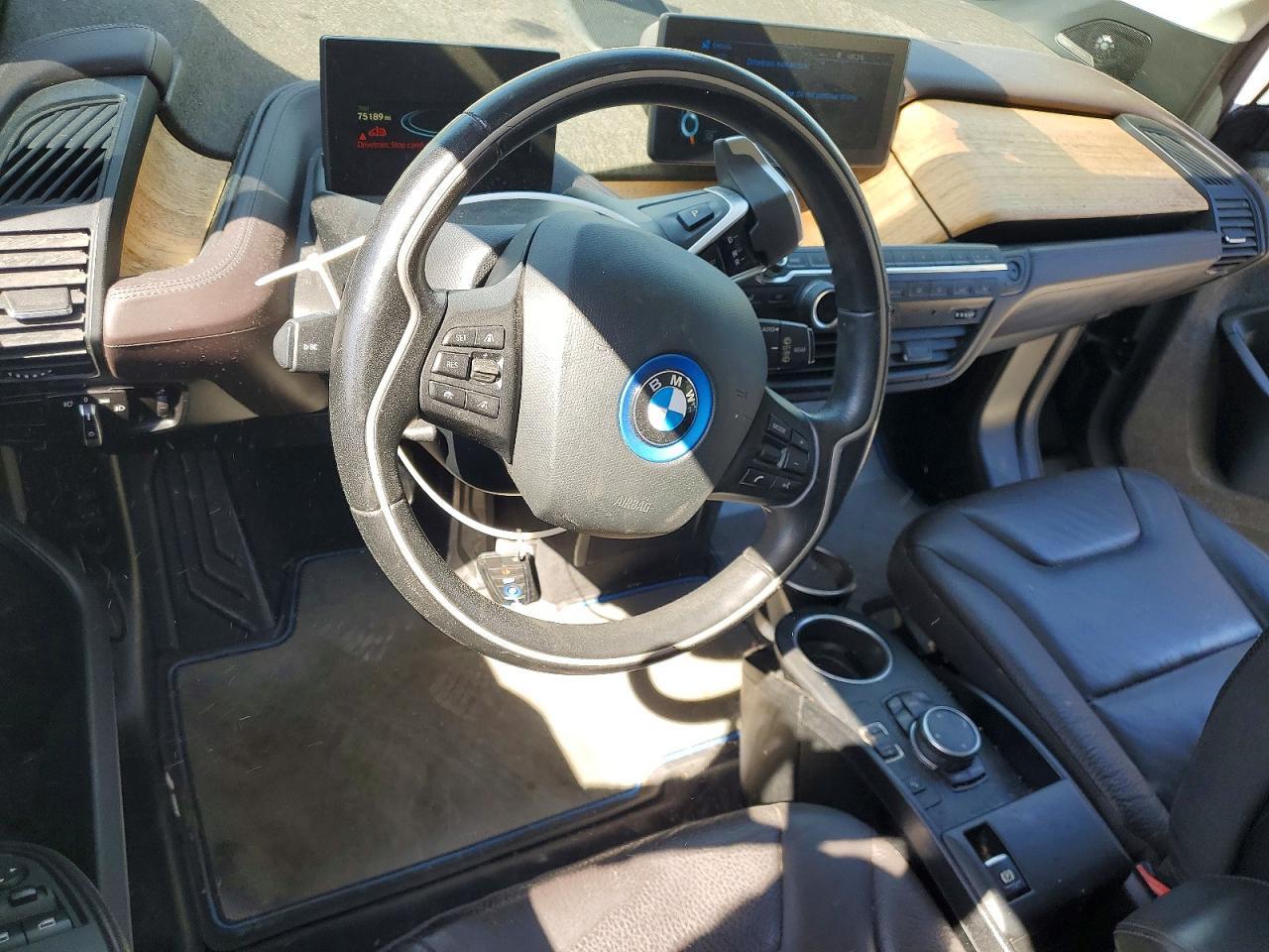 BMW I3