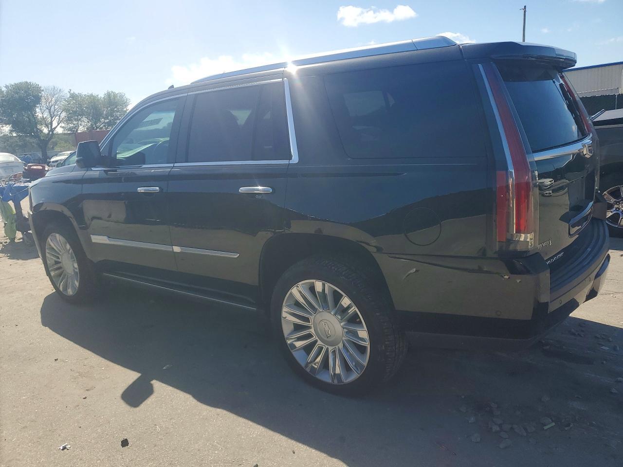 2019 CADILLAC ESCALADE — фото 2