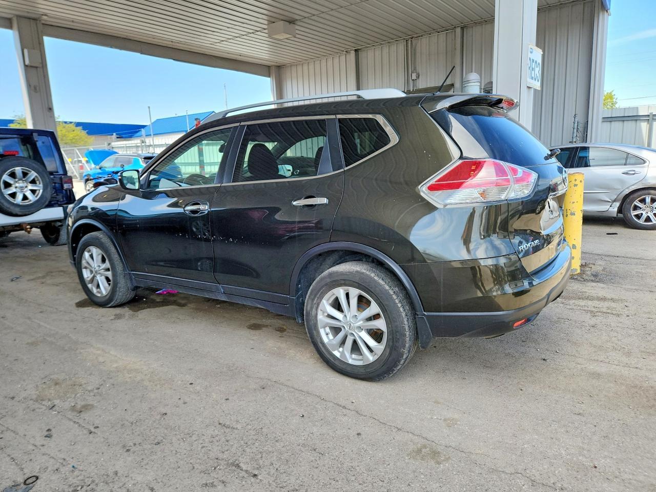NISSAN ROGUE