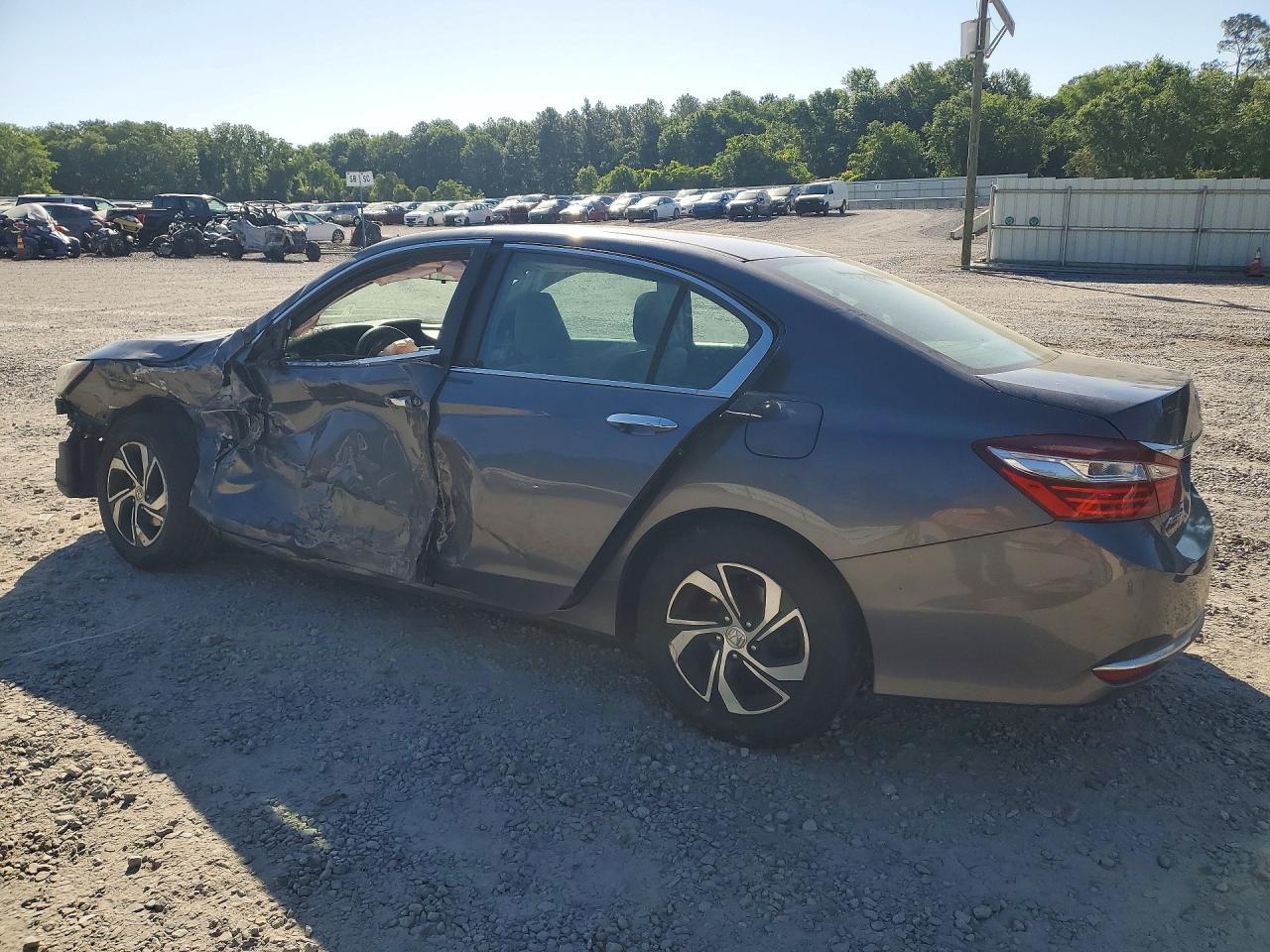 2017 HONDA ACCORD — фото 2
