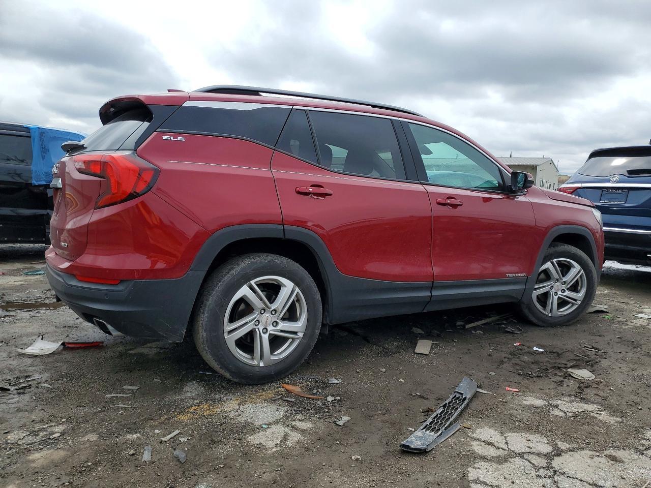 2018 GMC TERRAIN — фото 3