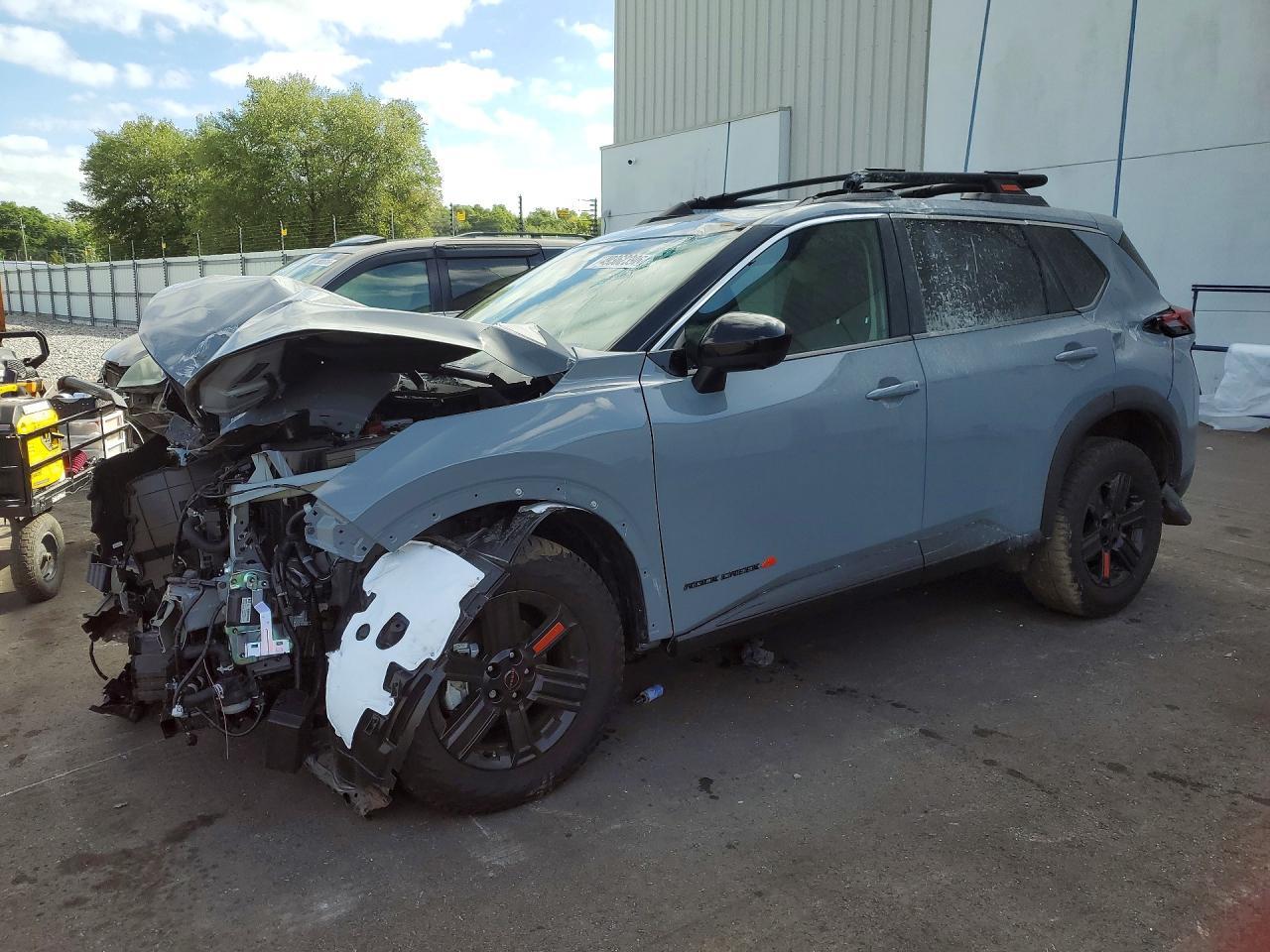 NISSAN ROGUE