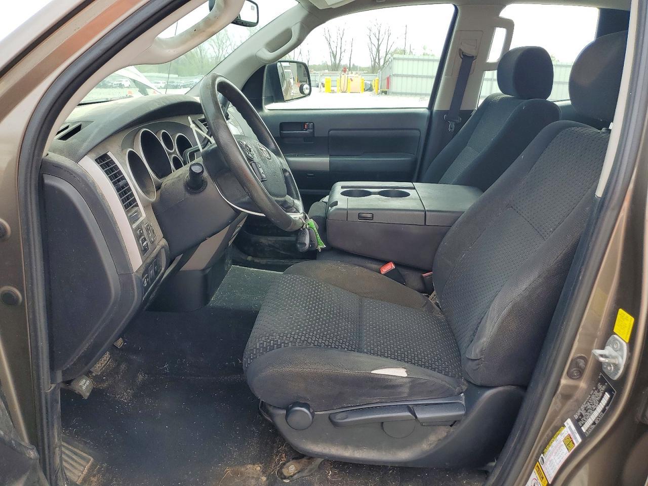 TOYOTA TUNDRA