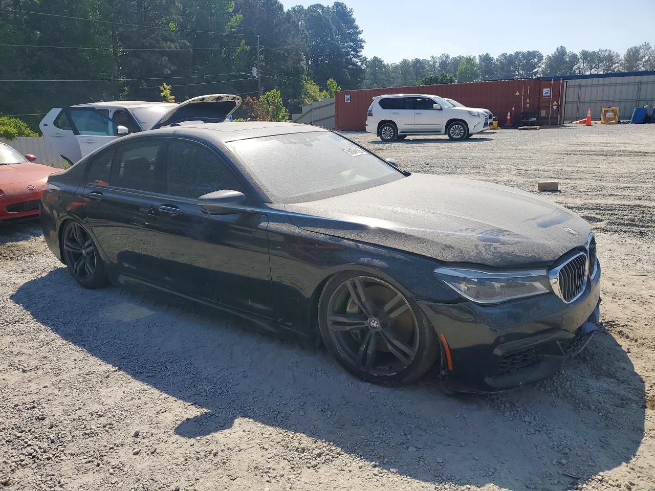 BMW 7 SERIES