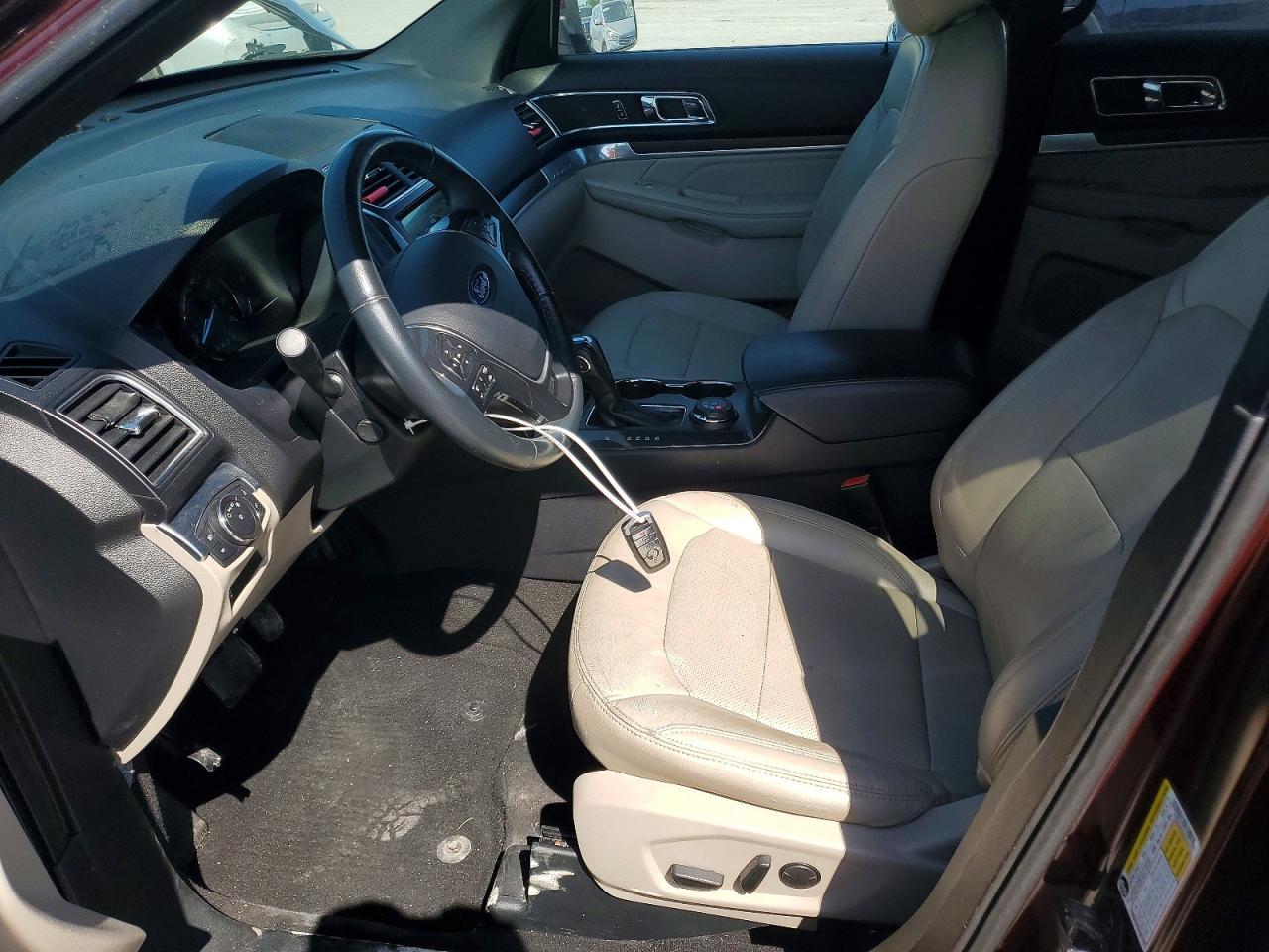 FORD EXPLORER