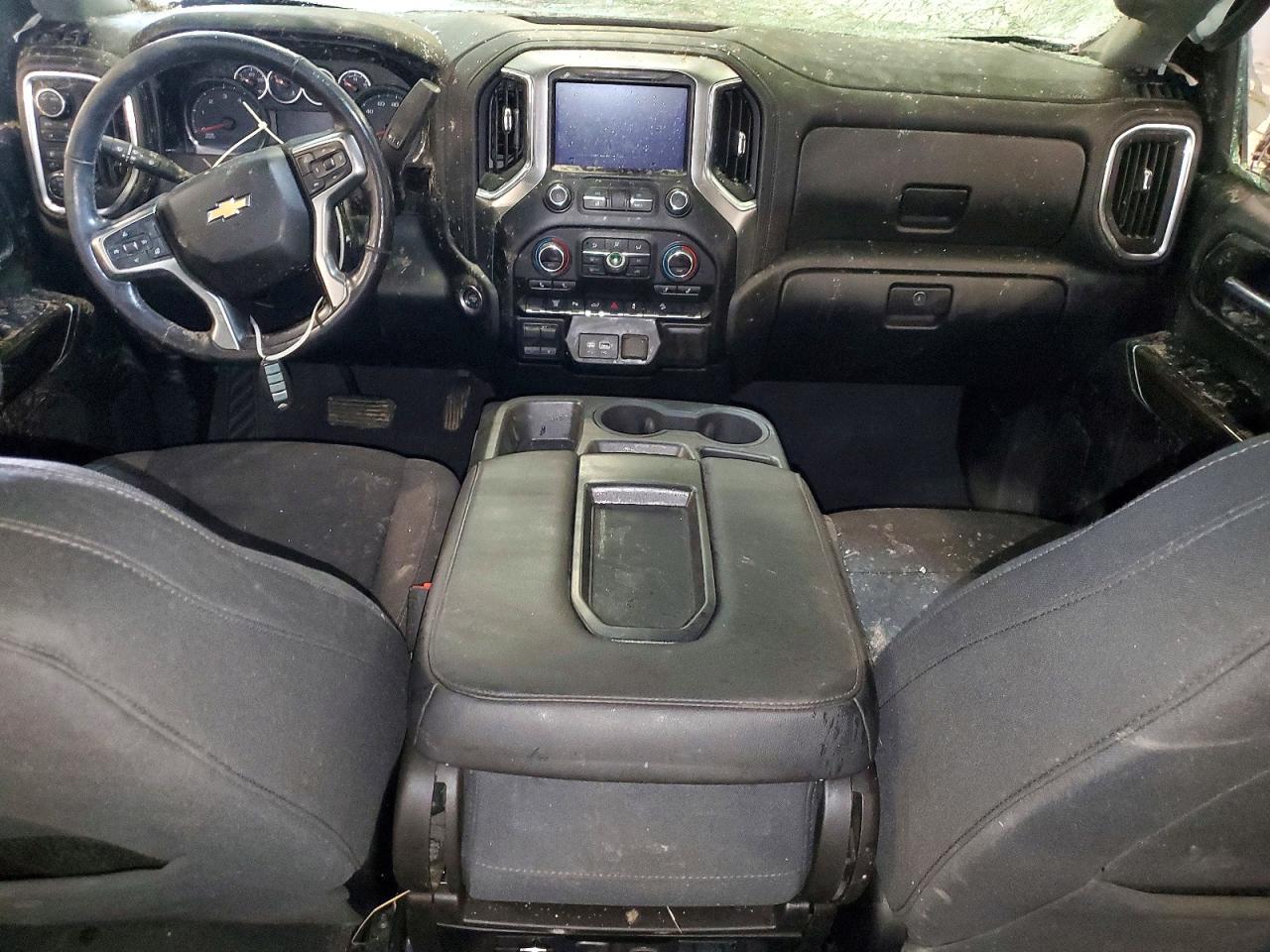 CHEVROLET SILVERADO