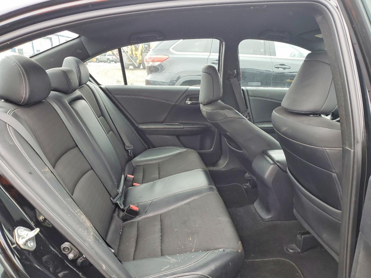 2017 HONDA ACCORD — фото 10