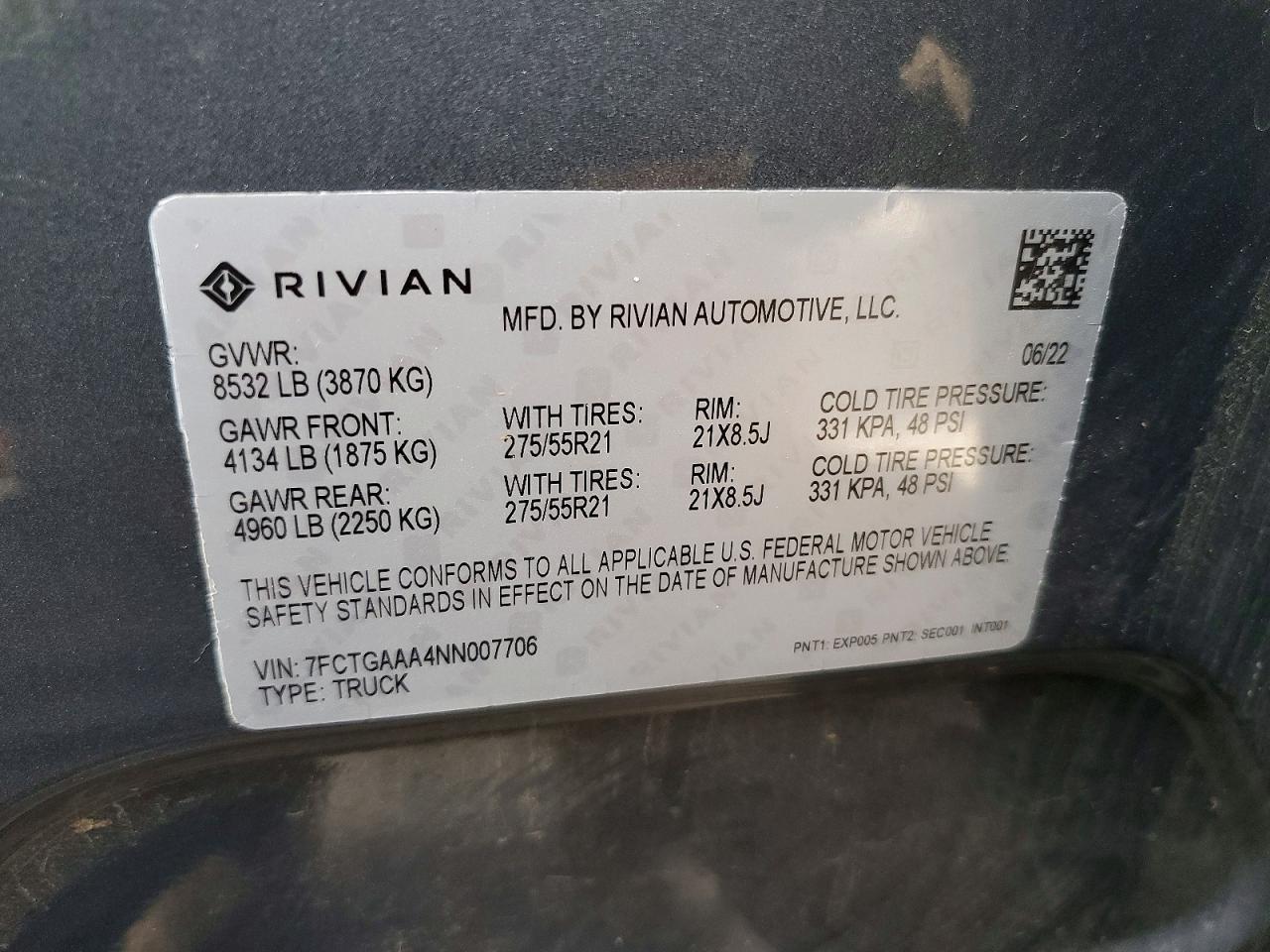 2022 RIVIAN R1T — фото 12
