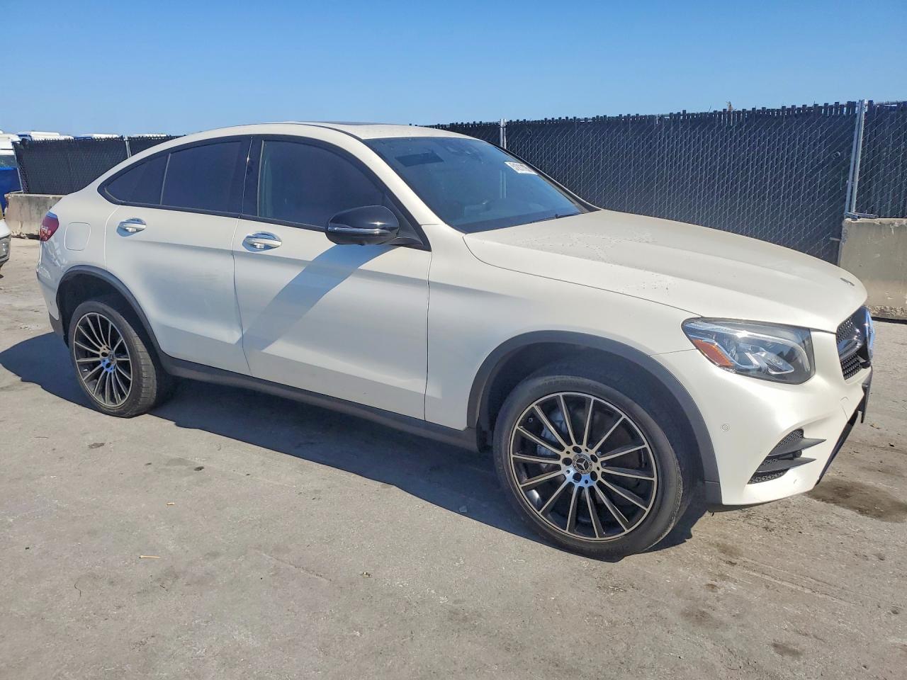 2019 MERCEDES-BENZ GLC-CLASS — фото 4