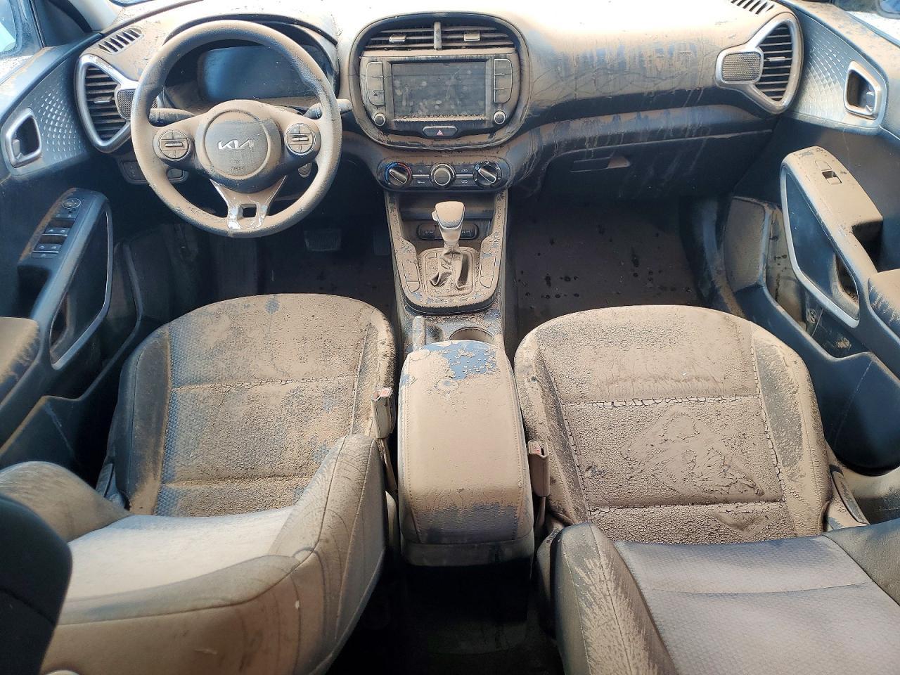 2025 KIA SOUL — фото 8