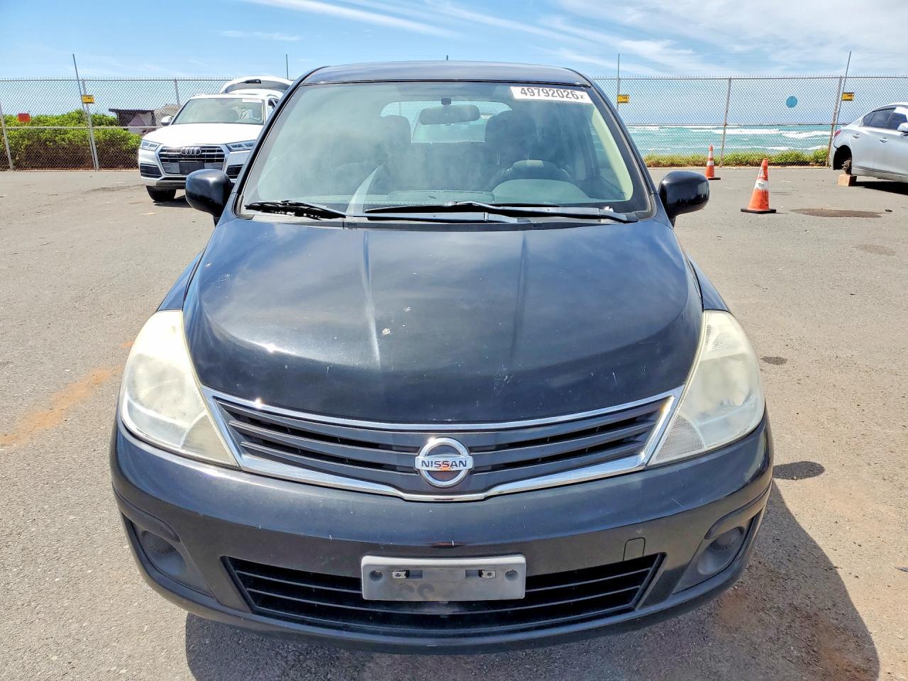 NISSAN VERSA