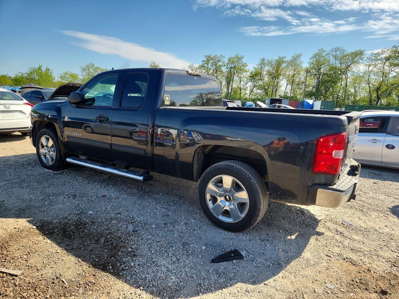 2010 CHEVROLET SILVERADO 1500 — фото 2