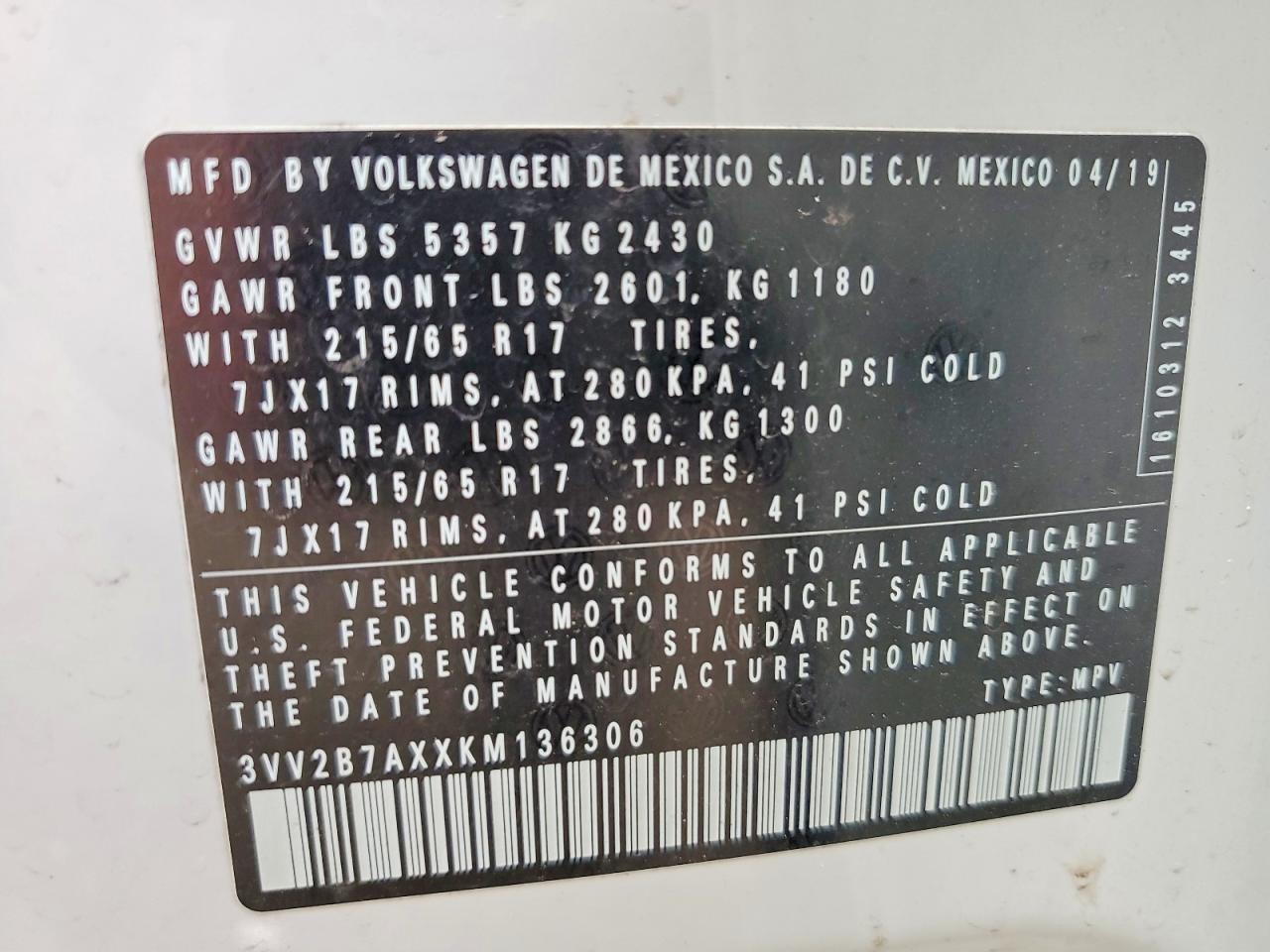 VOLKSWAGEN TIGUAN