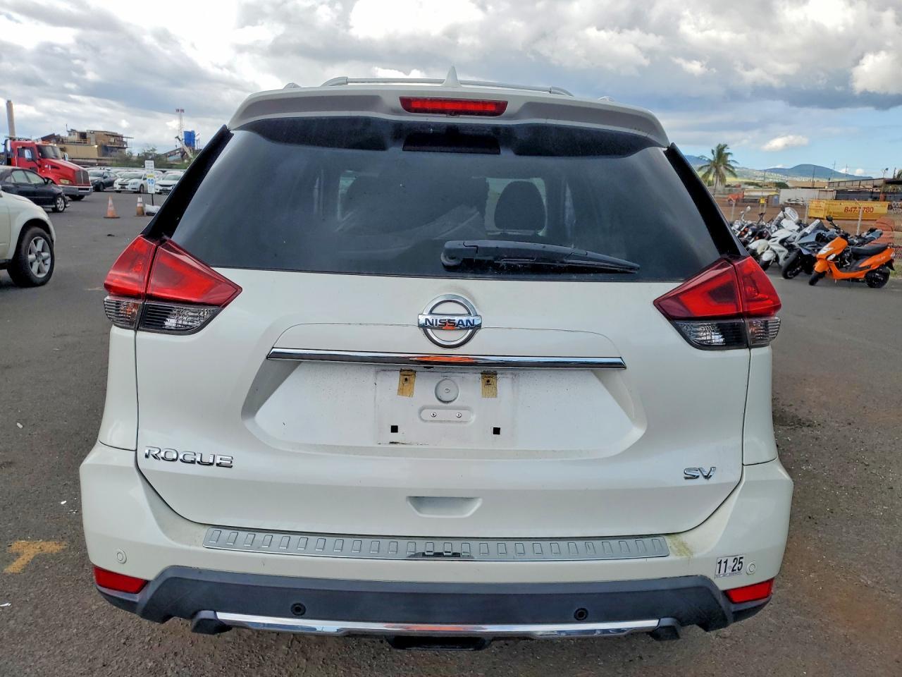 NISSAN ROGUE
