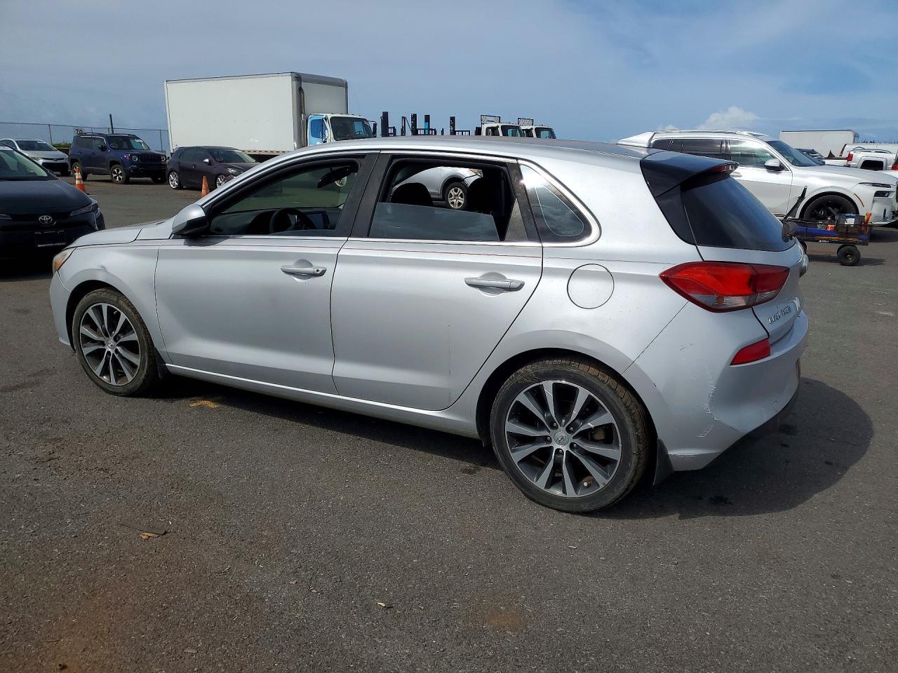 2018 HYUNDAI ELANTRA — фото 2