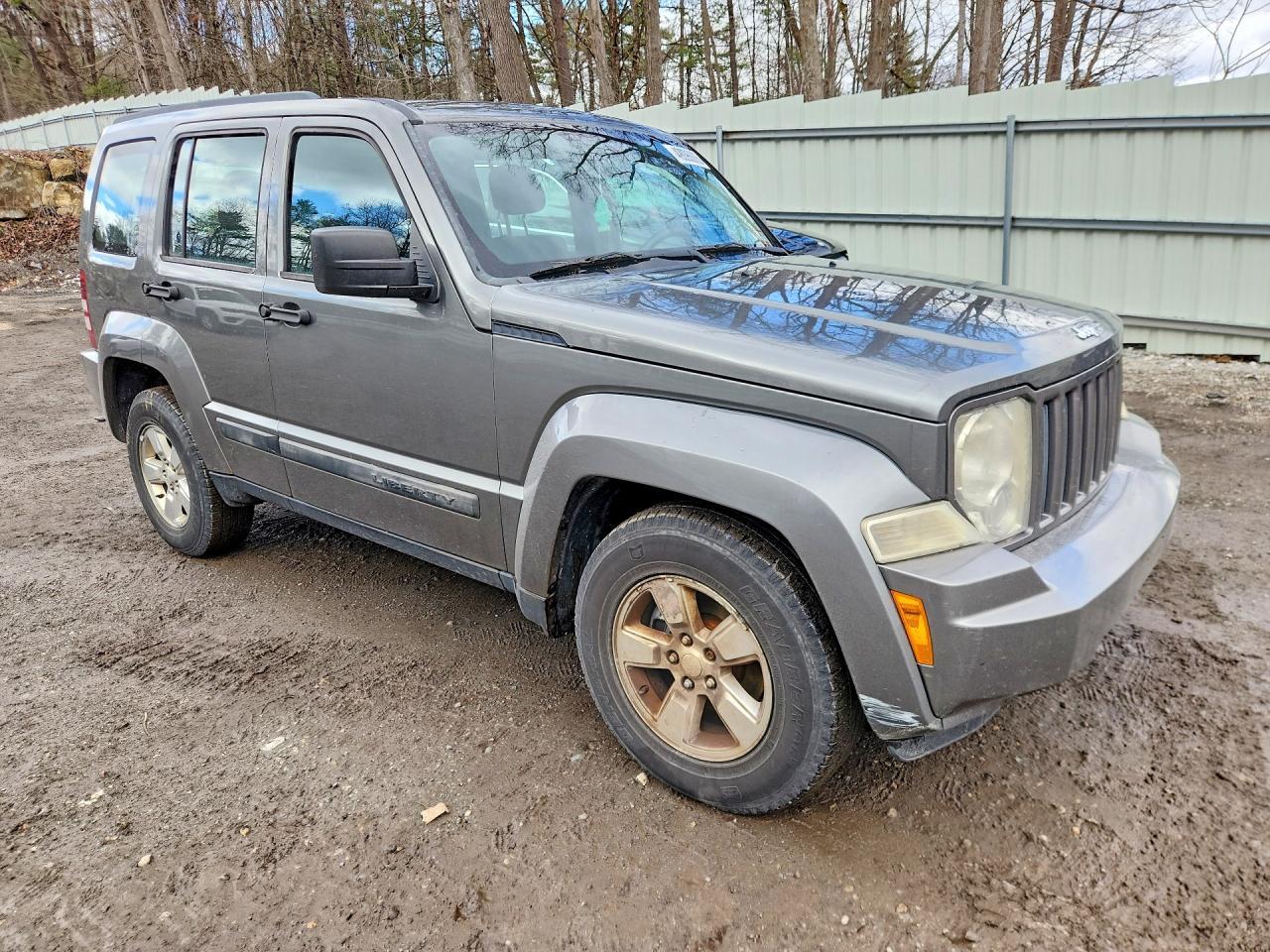 2012 JEEP LIBERTY — фото 4