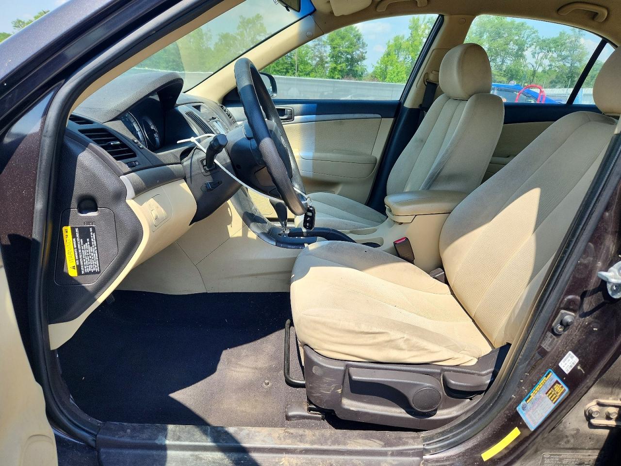 2010 HYUNDAI SONATA — фото 7