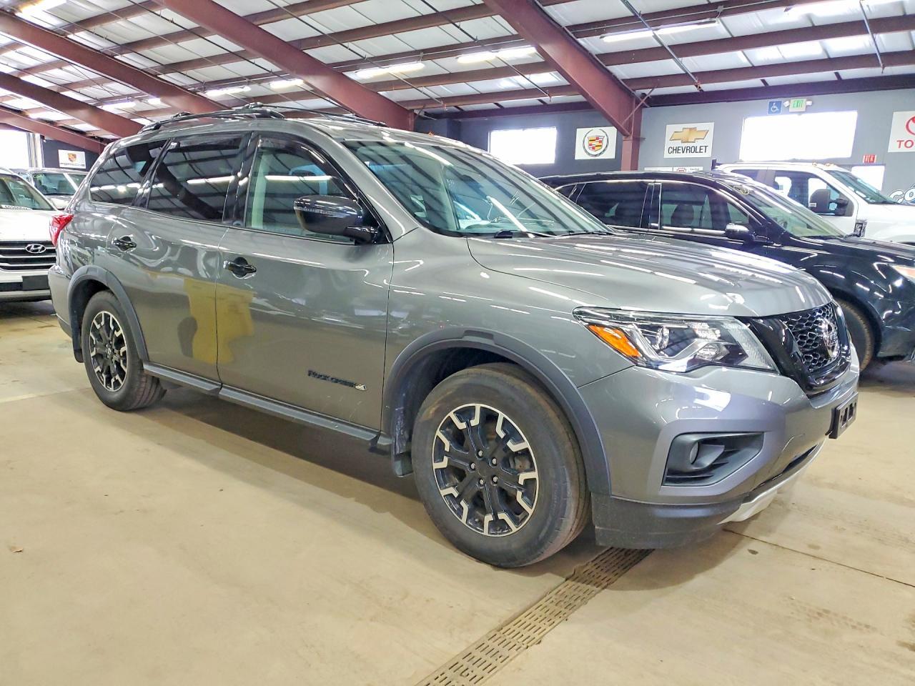 NISSAN PATHFINDER