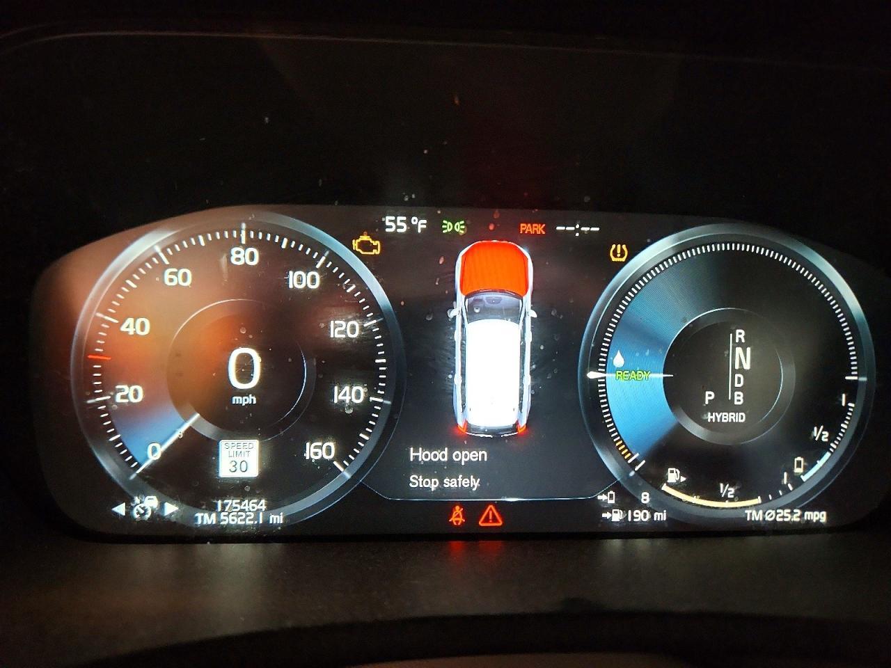 2016 VOLVO XC90 RECHARGE — фото 9