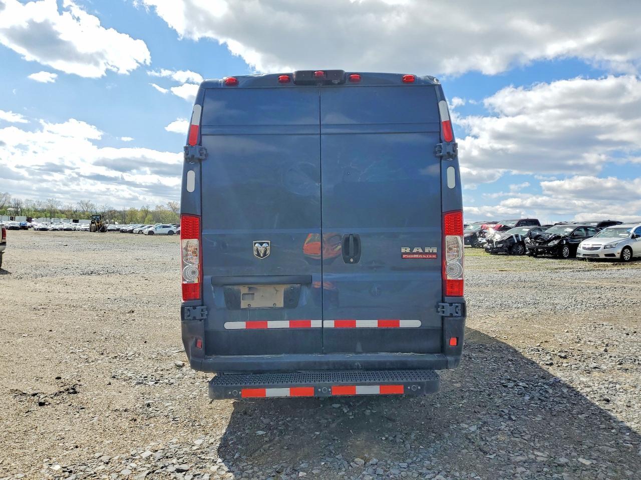 RAM PROMASTER 3500
