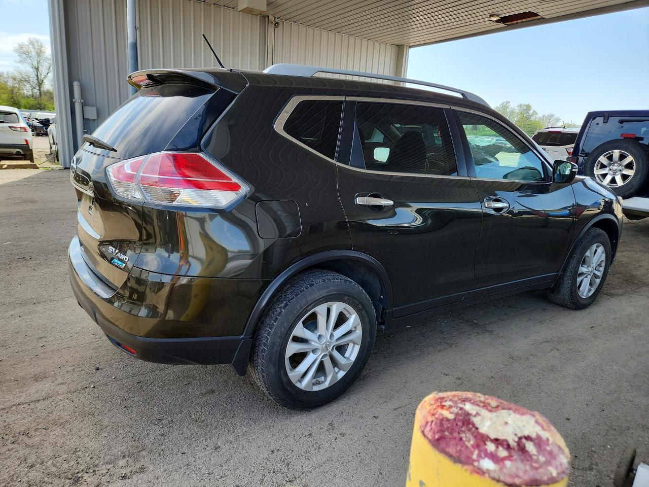 NISSAN ROGUE