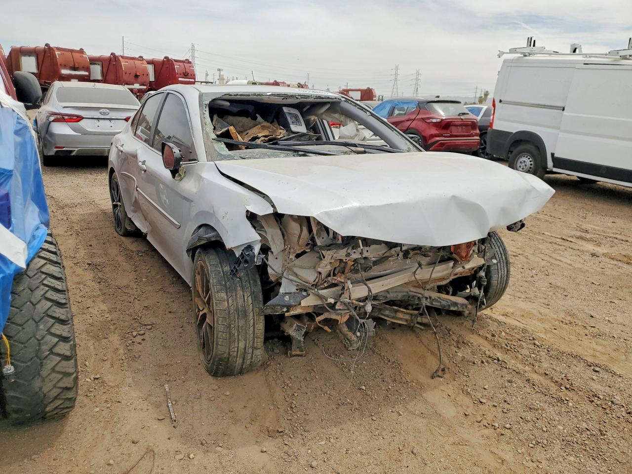 TOYOTA CAMRY