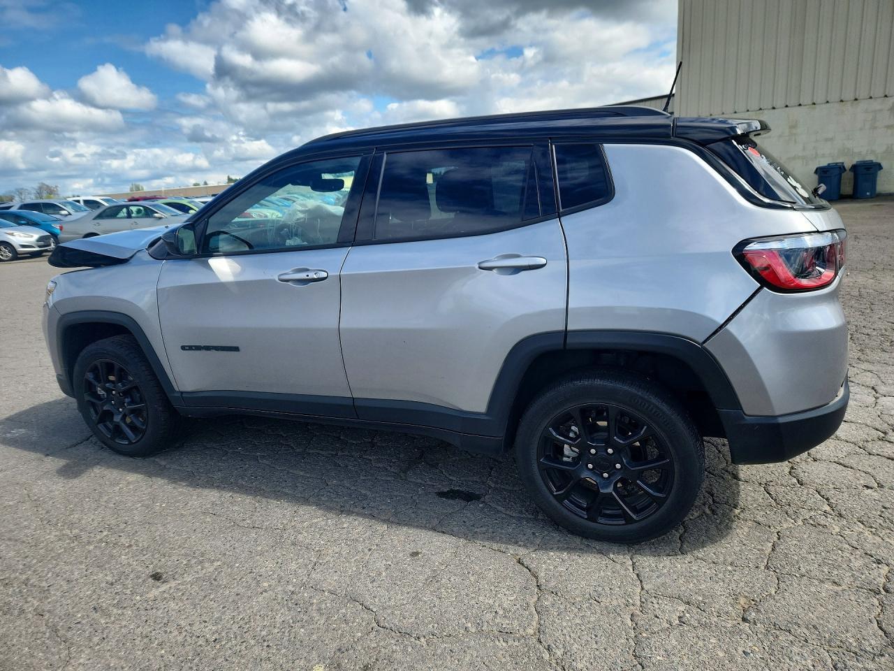 2023 JEEP COMPASS — фото 2