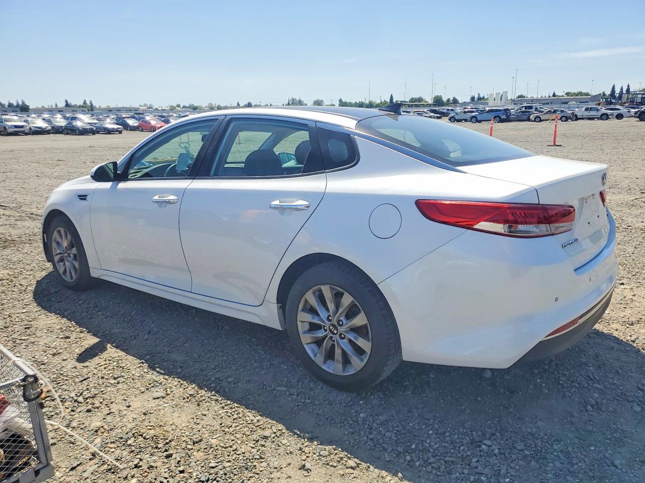 2016 KIA OPTIMA — фото 2