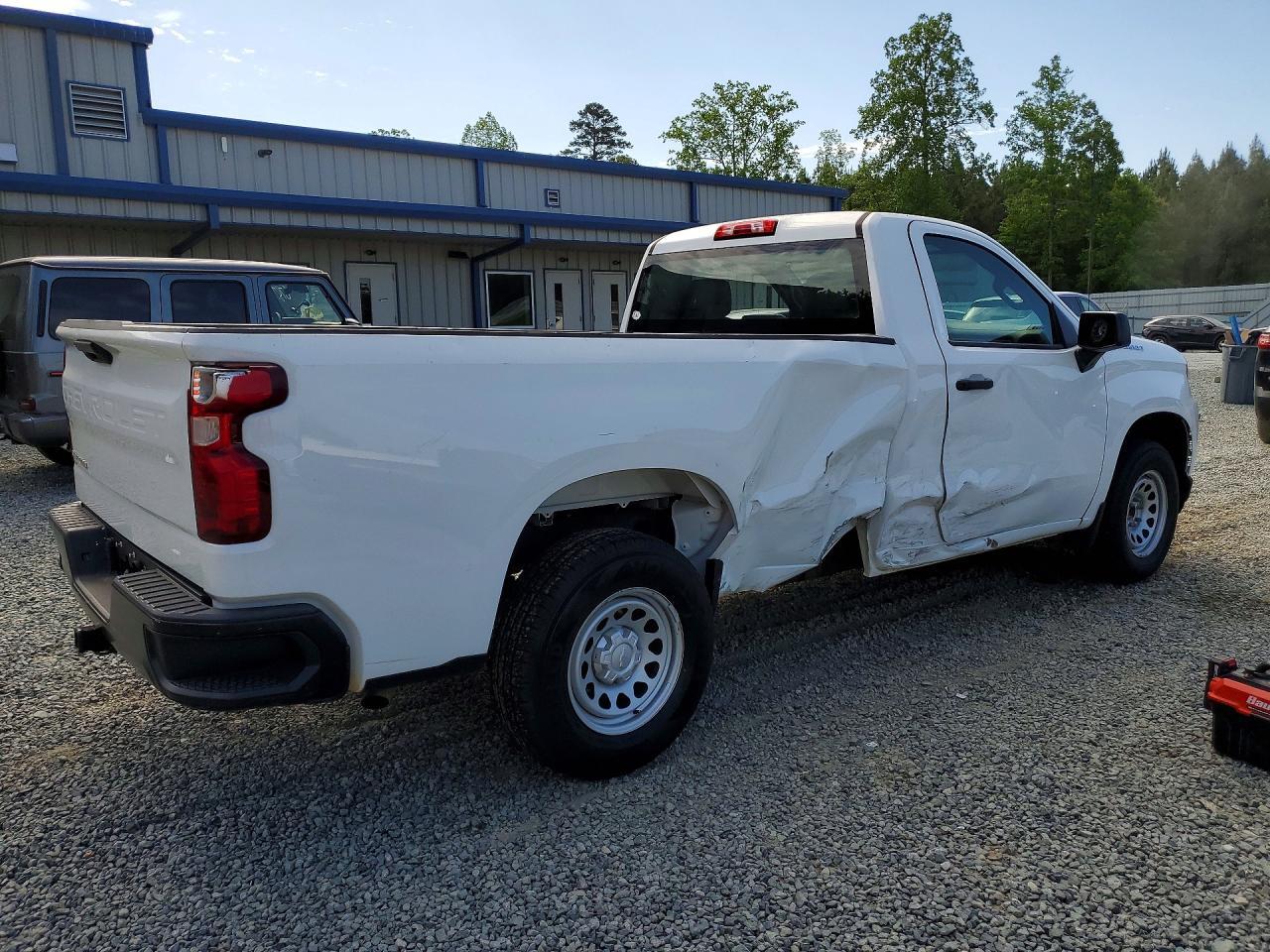 CHEVROLET SILVERADO