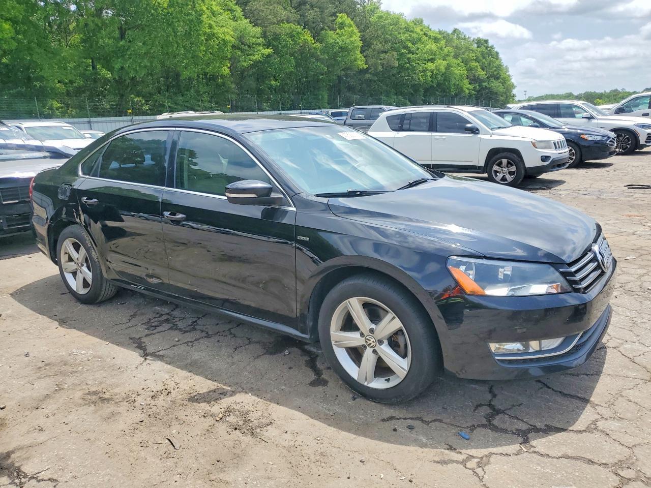 VOLKSWAGEN PASSAT