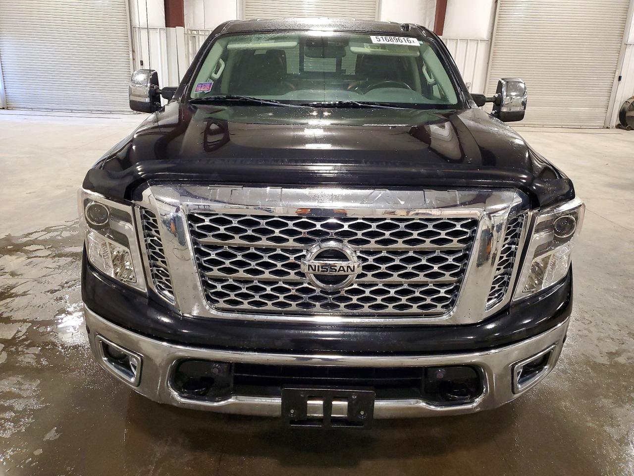 2017 NISSAN TITAN — фото 5