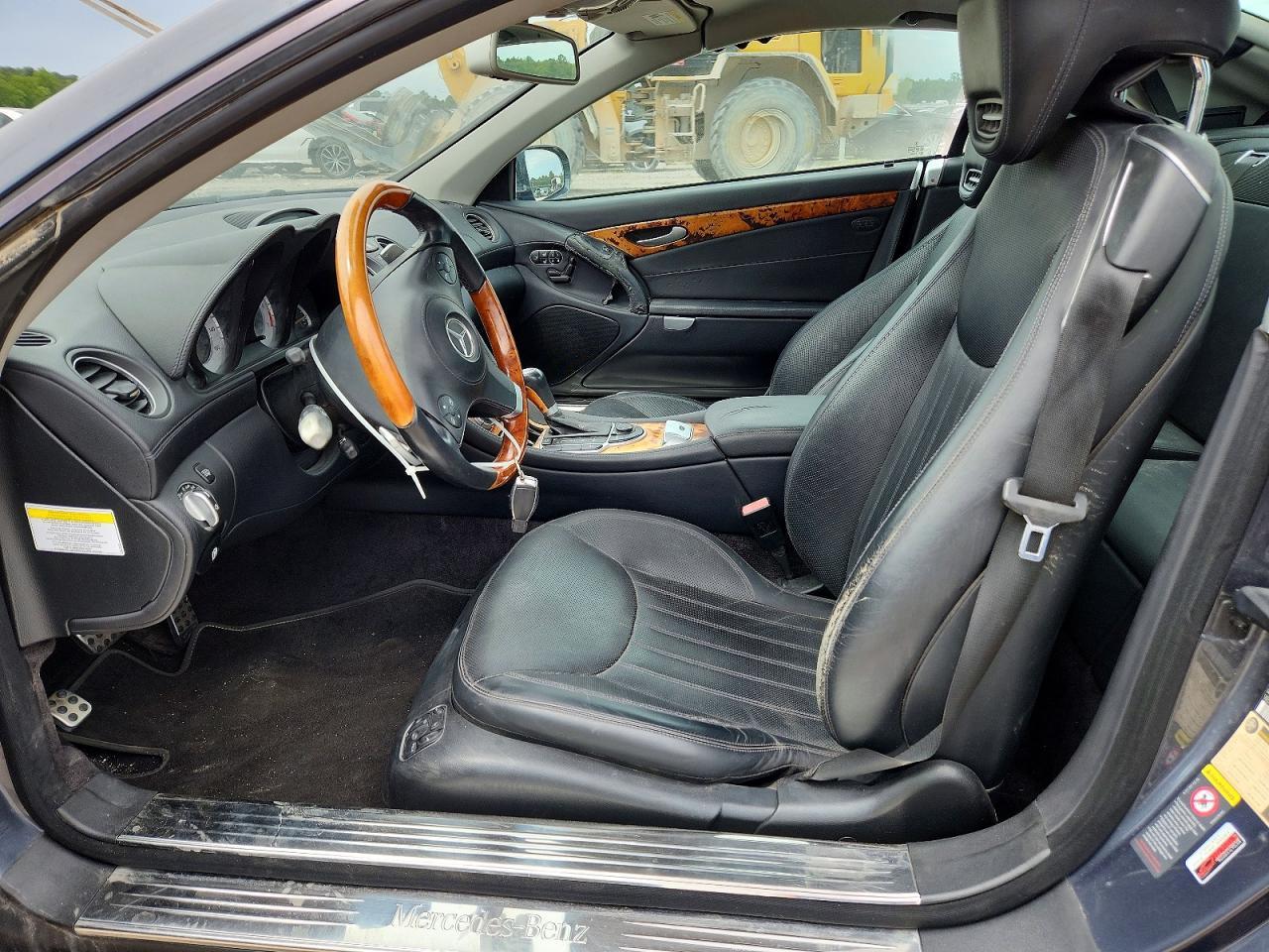 MERCEDES-BENZ SL-CLASS