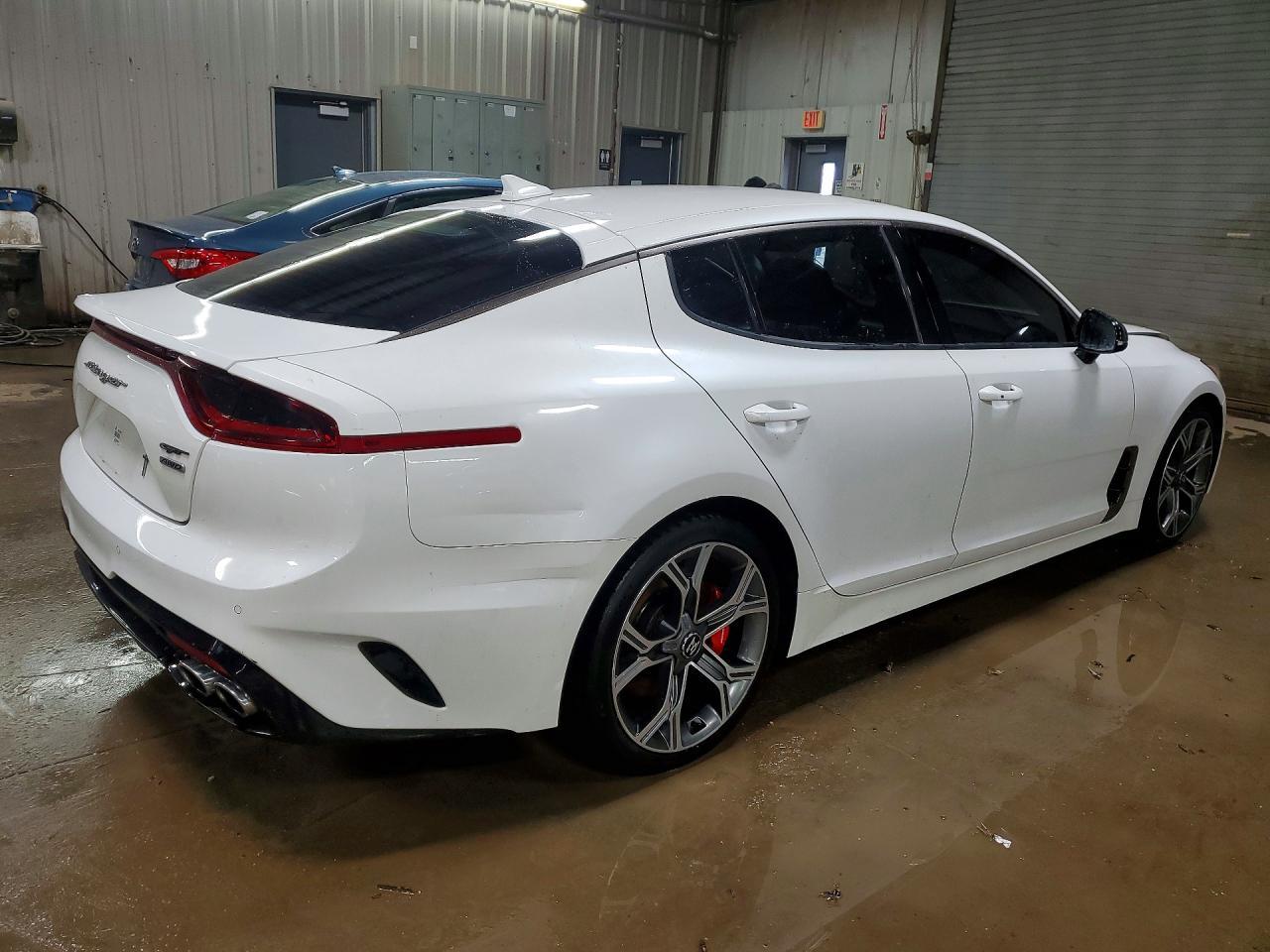 2020 KIA STINGER — фото 3