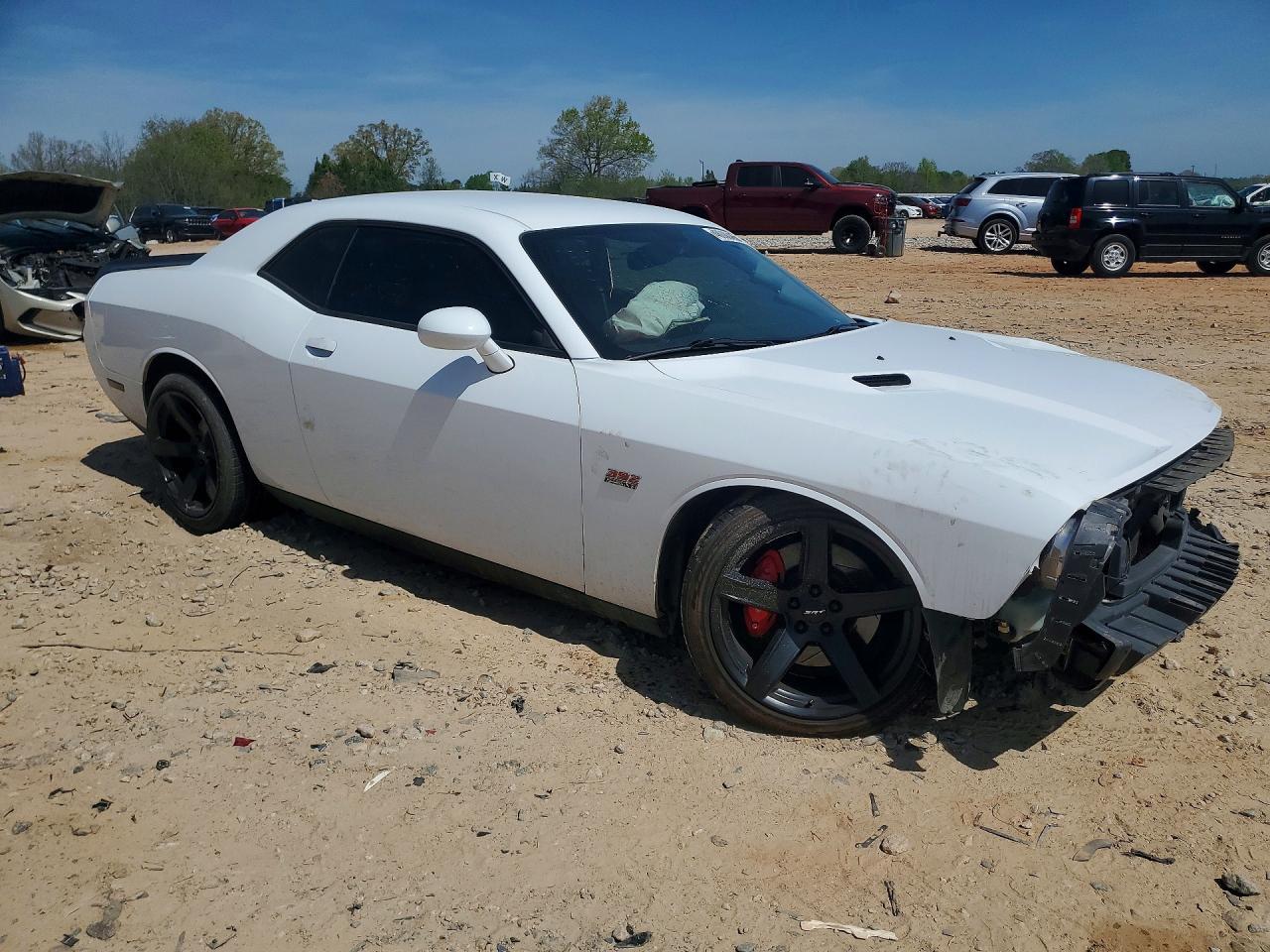 DODGE CHALLENGER