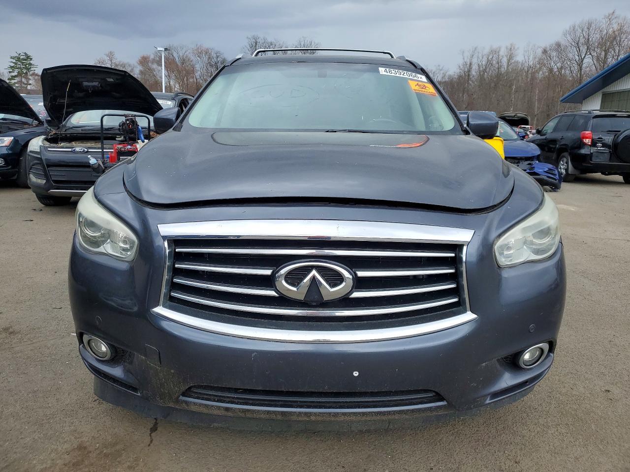 2013 INFINITI JX35 — фото 5