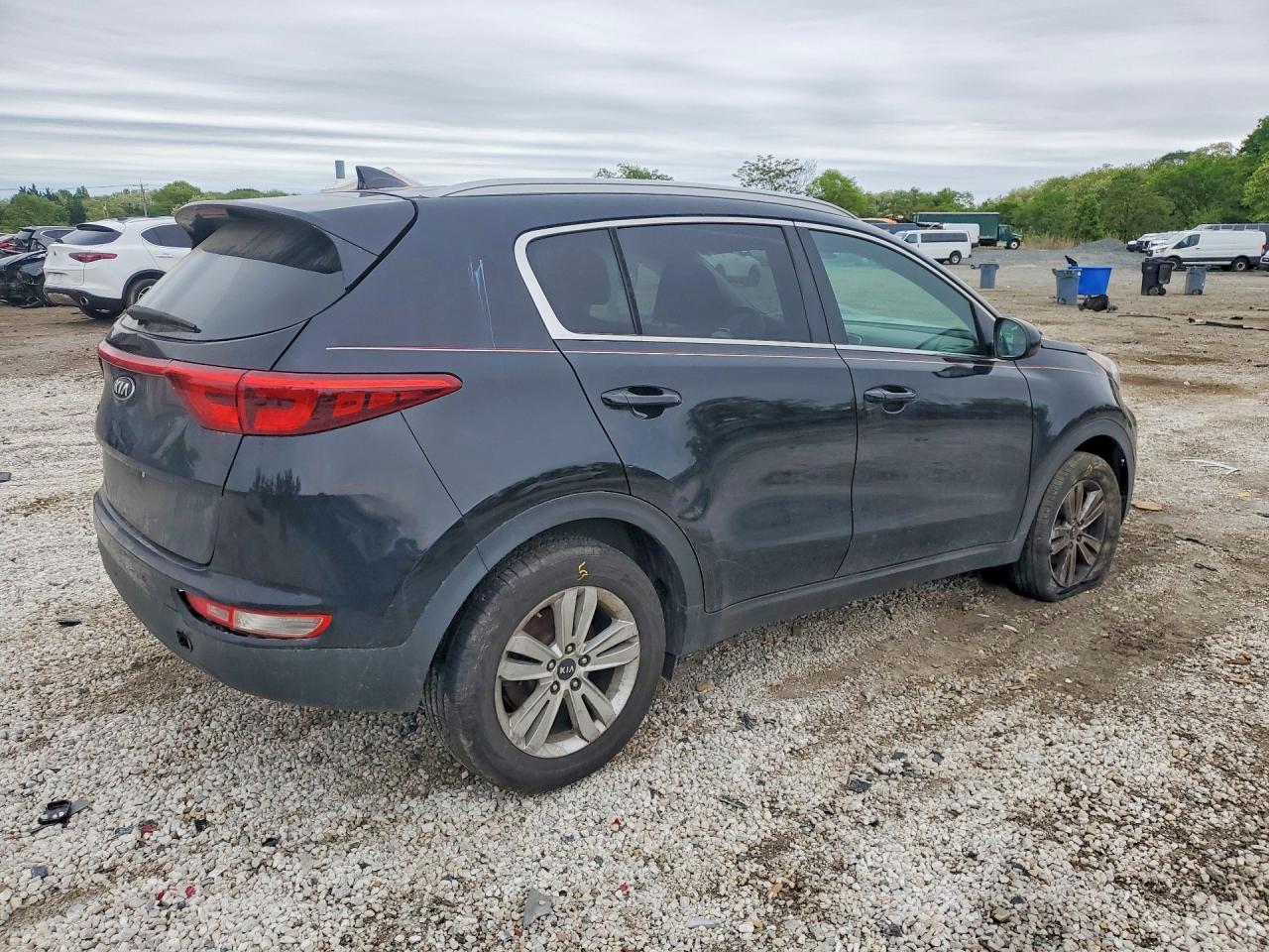 2017 KIA SPORTAGE — фото 3