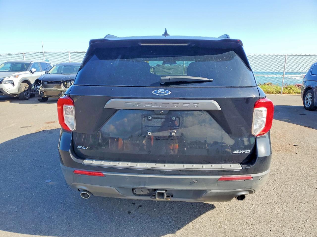 FORD EXPLORER