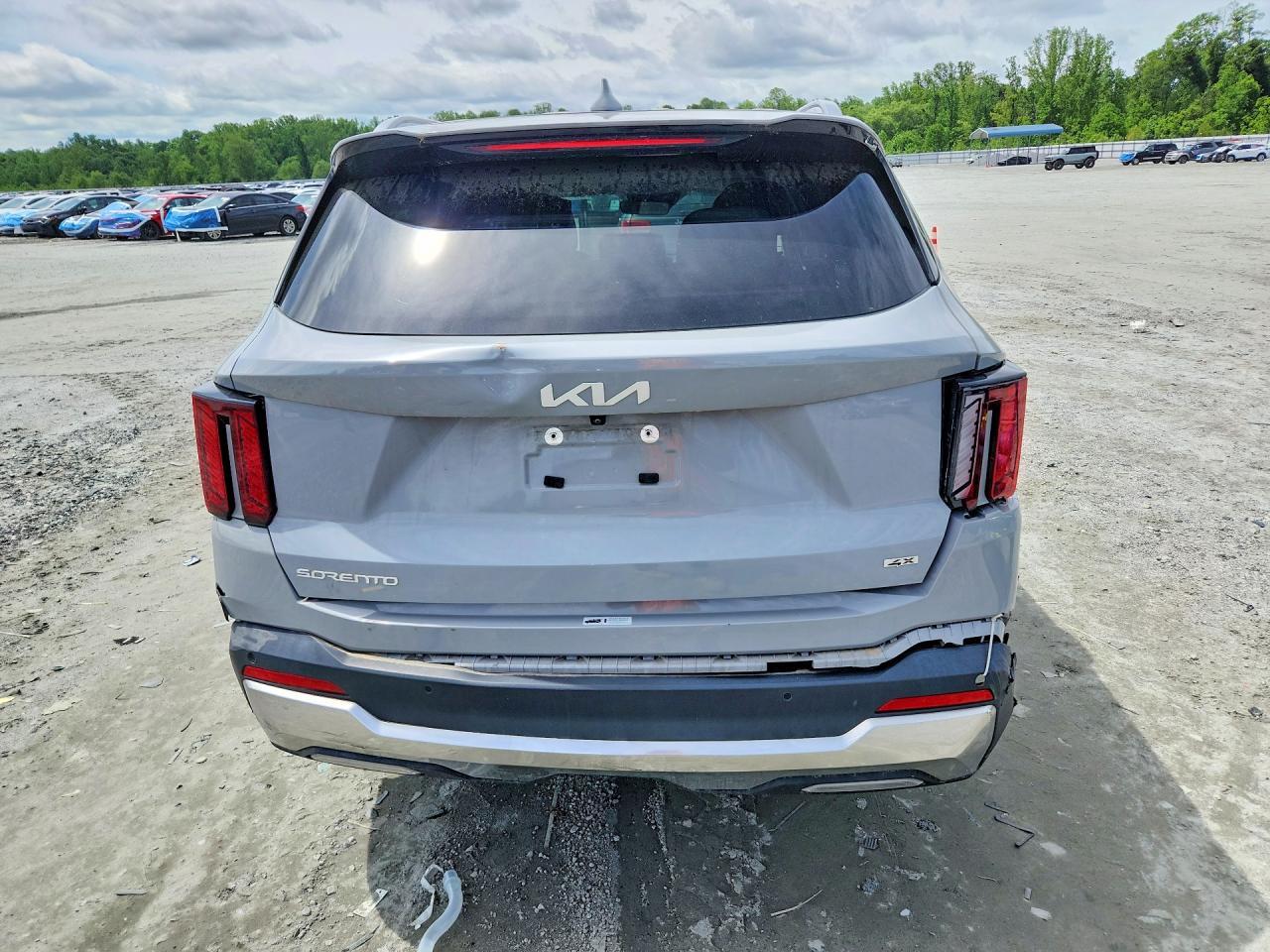 2024 KIA SORENTO — фото 6