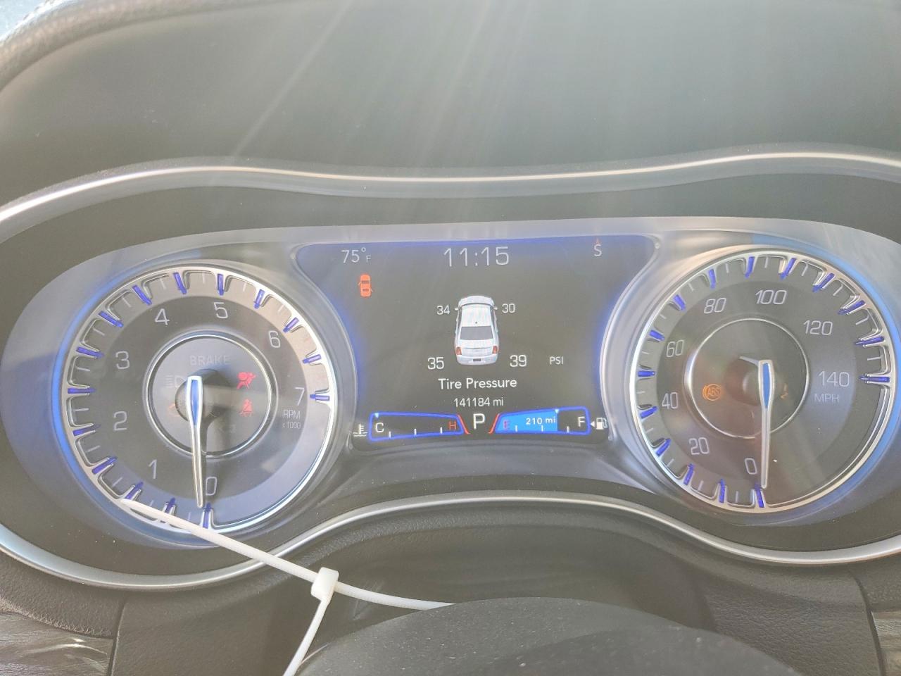 CHRYSLER 300
