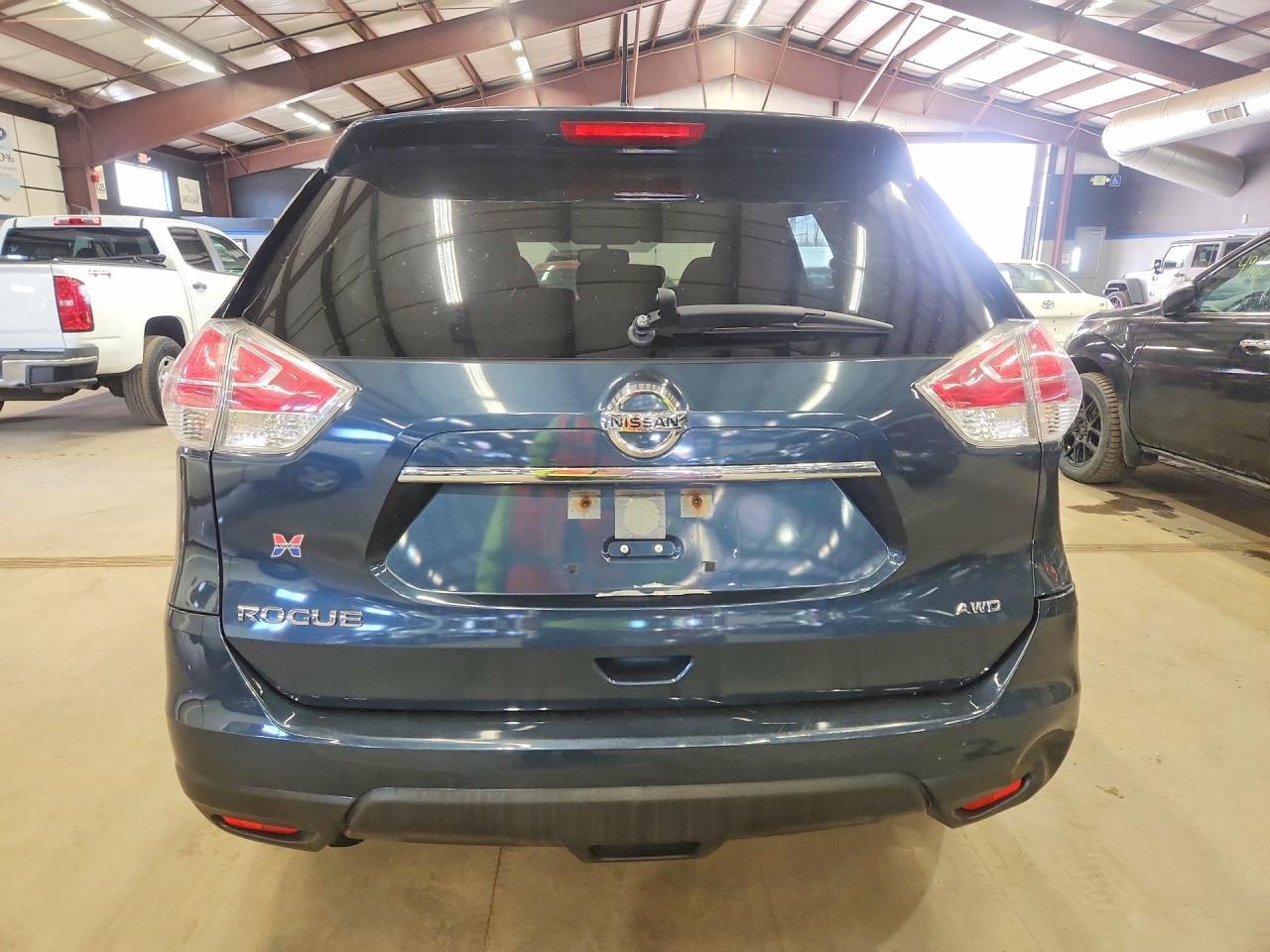 NISSAN ROGUE