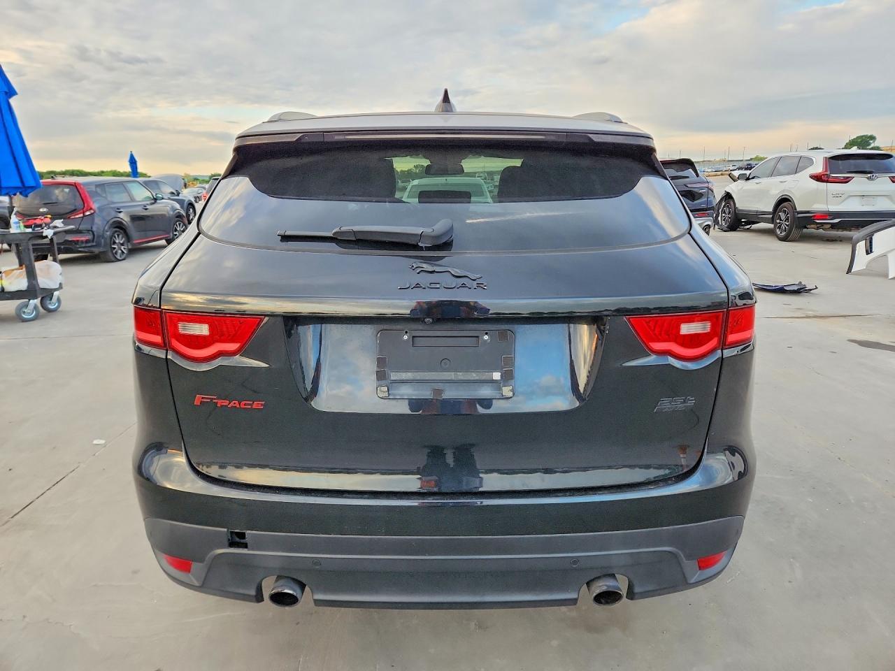 2018 JAGUAR F-PACE — фото 6