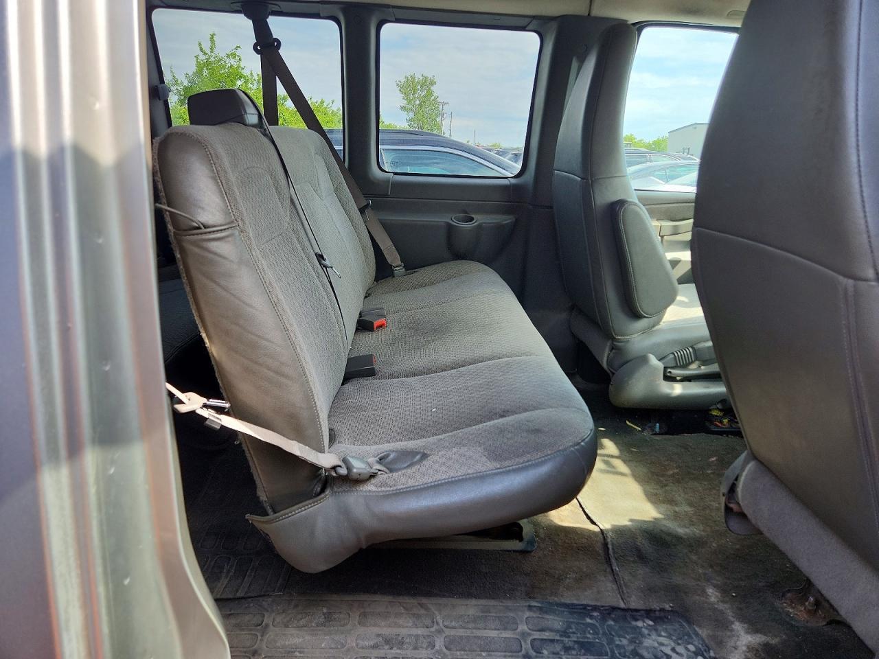 2019 CHEVROLET EXPRESS — фото 11