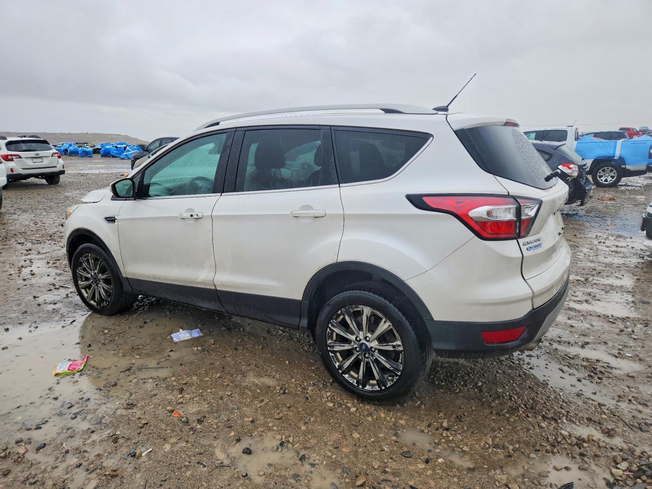 FORD ESCAPE