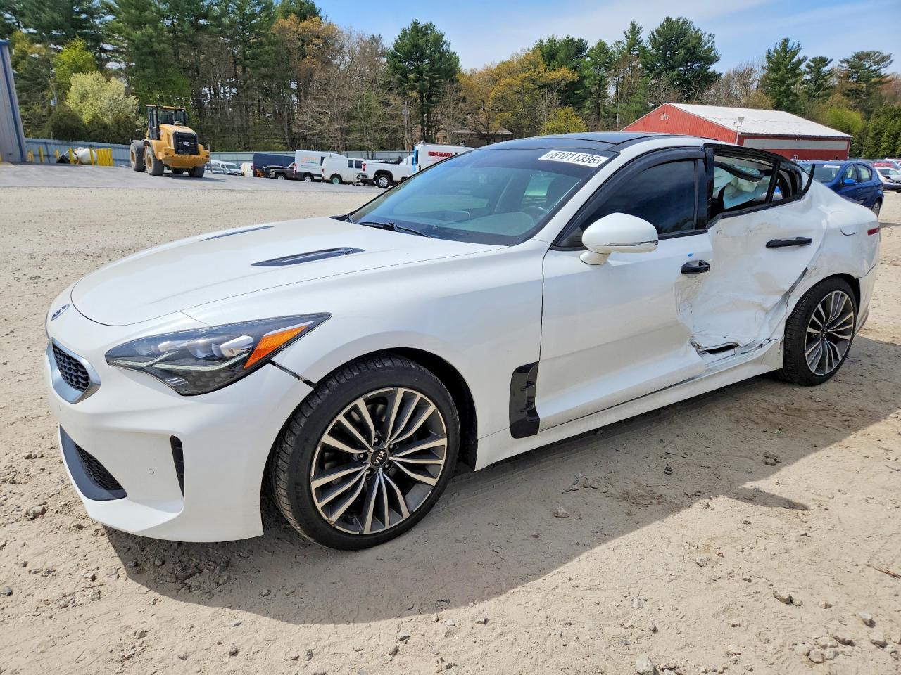 KIA STINGER