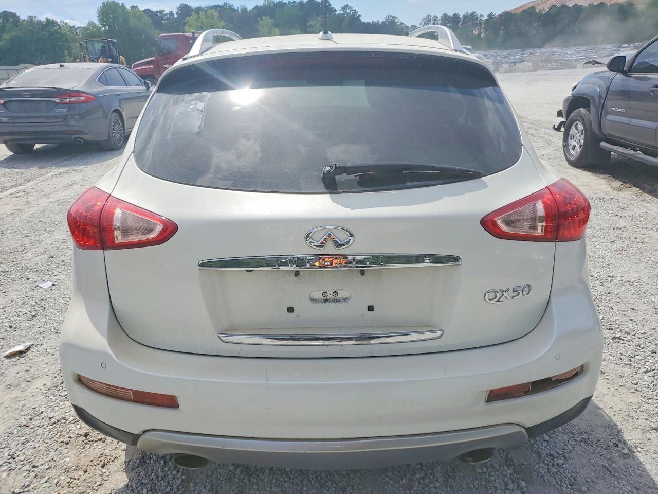 2017 INFINITI QX50 — фото 6