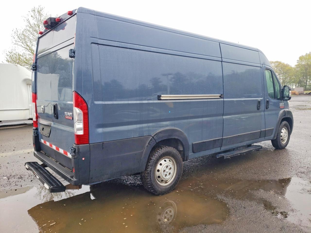 RAM PROMASTER 3500