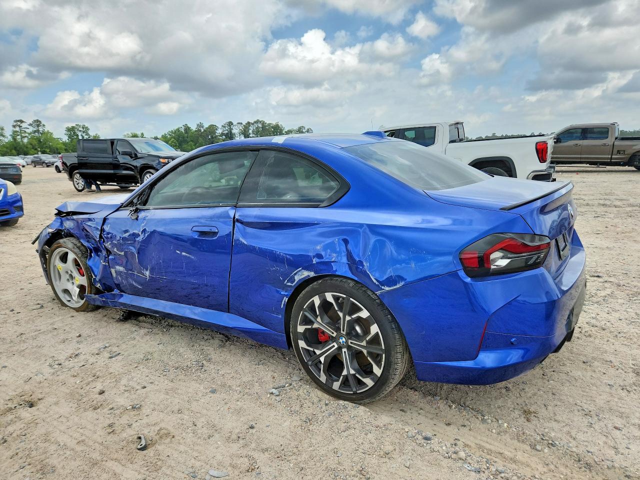 BMW 2 SERIES