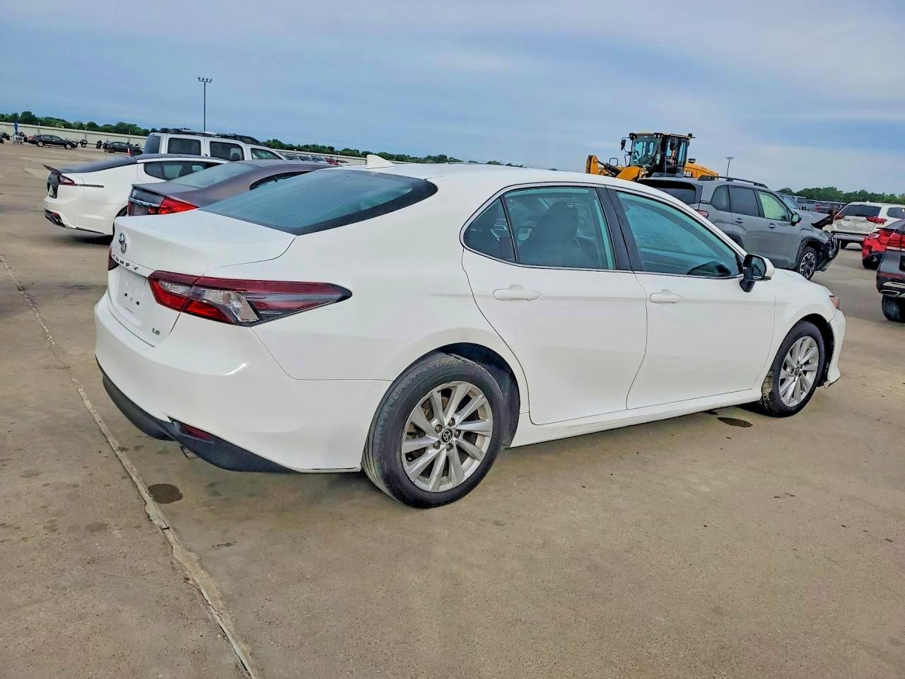 2022 TOYOTA CAMRY — фото 3