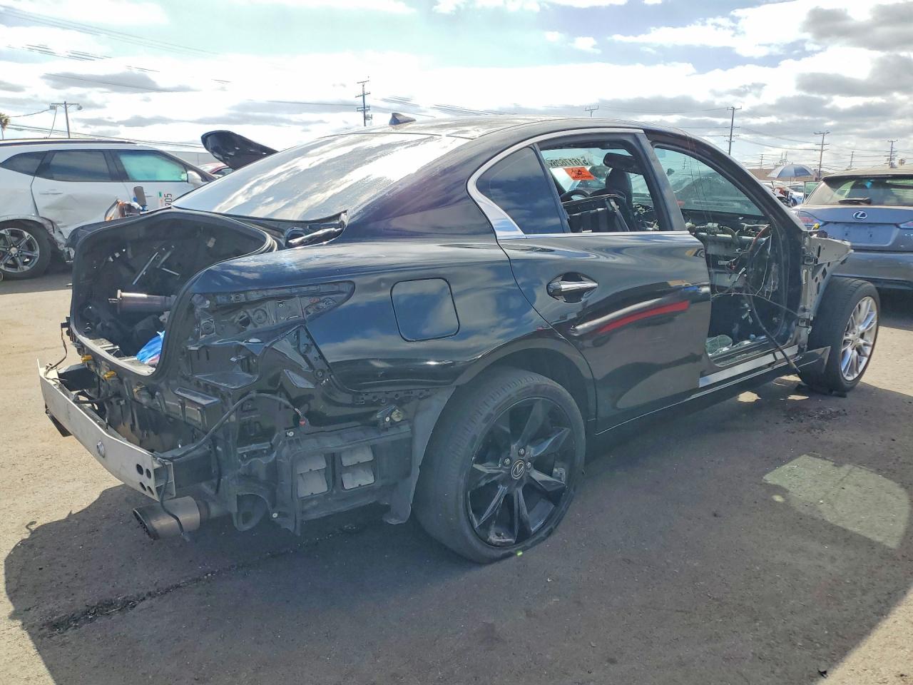 INFINITI Q50